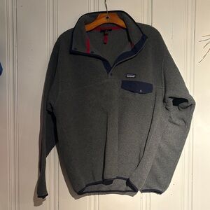 Patagonia Charcoal and Navy Fleece Pullover